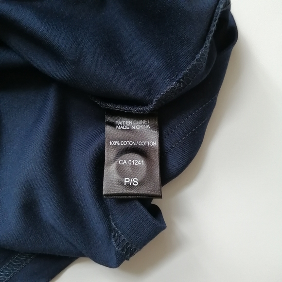 Simons Navy Lounge Shirt Small NWT - Picture 7 of 7